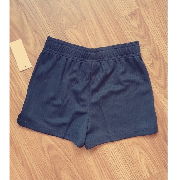 Girls Under Armour Basketball Shorts NWT - Picture 2 of 3